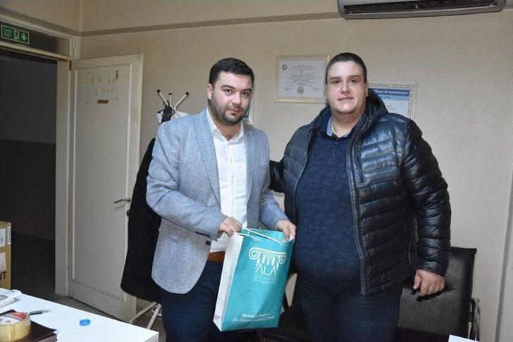 Başkan Karaçoban’dan Gazetecilere Jest G3