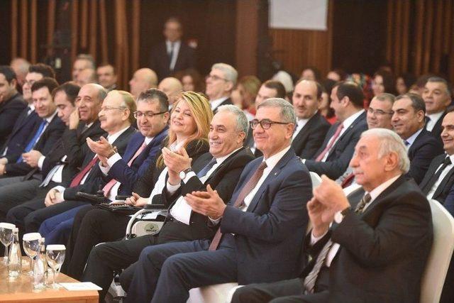 Bakan Fakıbaba: "2017 Yılında 16 Bin Genç Çiftçinin Yüzde 60’ını Genç Kadın Çiftçiler Oluşturdu" 1