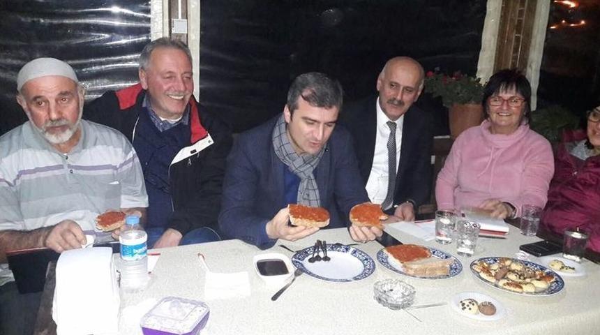 Başkan Yemenici, Pazarcı Esnafı İle Bir Araya Geldi