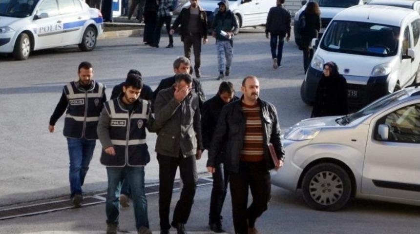 Karaman&rsquo;da B&uuml;y&uuml;kbaş Hayvan Hırsızlığı Yaptıkları İleri S&uuml;r&uuml;len 3 Yakalandı