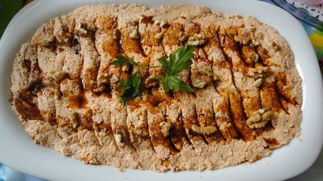 Çerkez tavuğu nasıl yapılır?