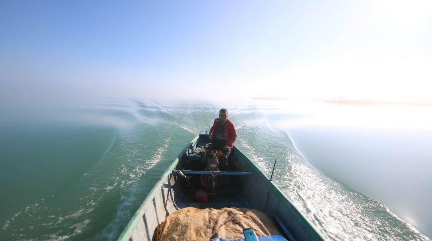 Beyşehir G&ouml;l&uuml;&rsquo;nde Sis Balık&ccedil;ılığı Olumsuz Etkiliyor