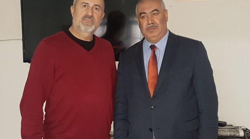 Tekin&rsquo;i Ziyaret Edip Gazeteciler G&uuml;n&uuml;&rsquo;n&uuml; Kutladılar