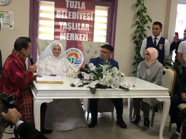 Damat 82, Gelin 78 Yaşında Nikah Tazeledi