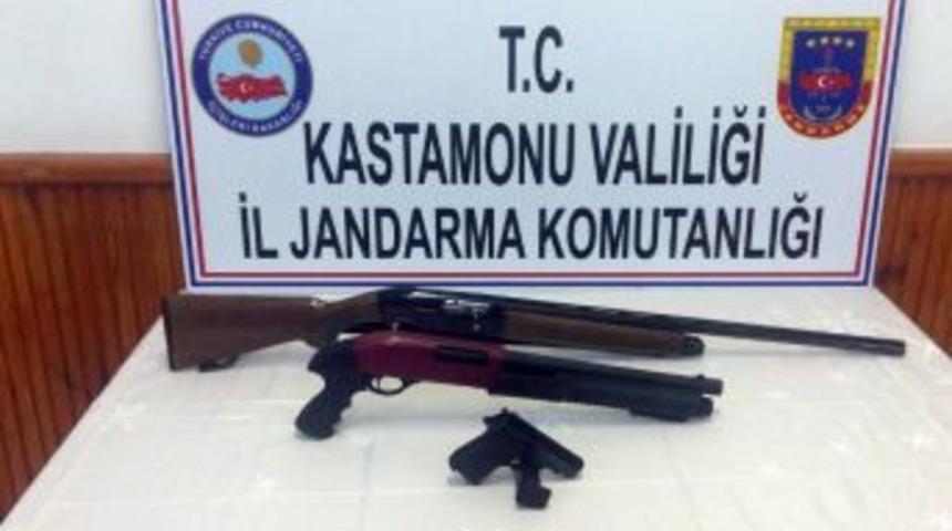 Hırsızlık Su&ccedil;undan Araması Bulunan Ş&uuml;pheli, Tutuklandı