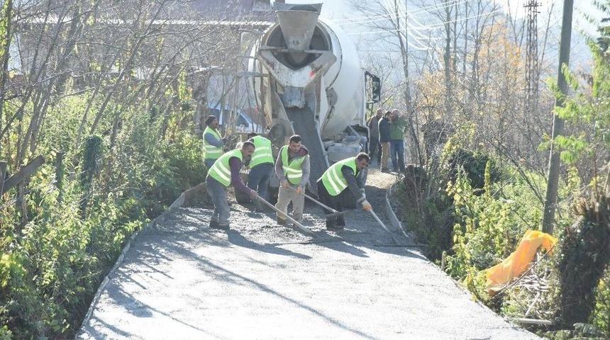 Altınordu&rsquo;da Mahalleler Beton Yola Kavuşuyor