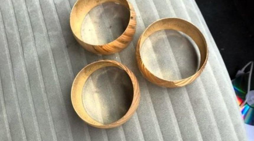 Sahte Altın Dolandırıcıları Polis-kuyumcu Whatsap Grubundan Ka&ccedil;amadı