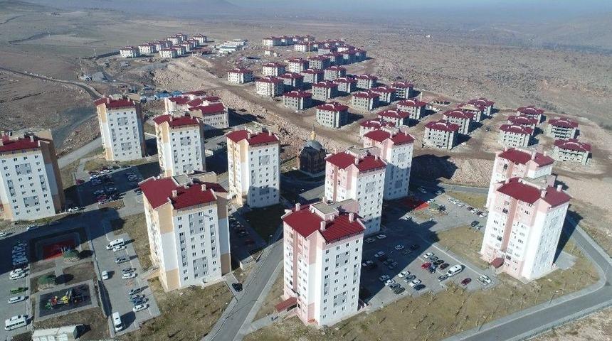 Başkan Karayol 4. Etap Toki &Ccedil;alışmalarını İnceledi