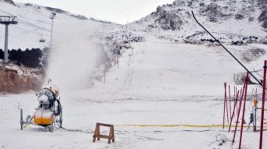 Erzincan&rsquo;da Kayak Sezonu A&ccedil;ılamadı