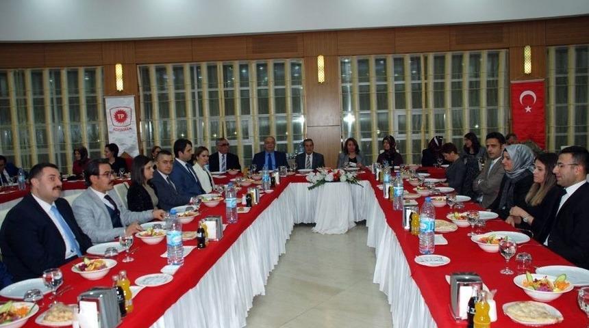 T&uuml;rk İdareciler G&uuml;n&uuml; Kutlandı