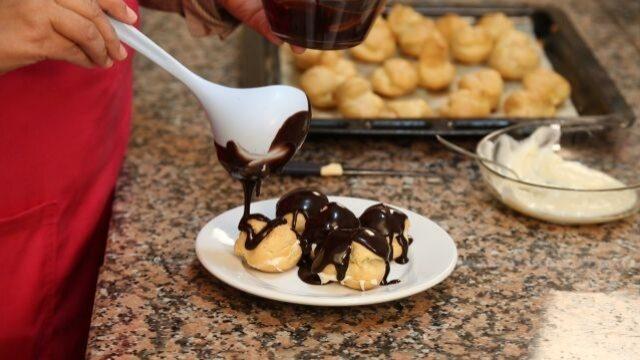 Profiterol nasıl servis edilir?