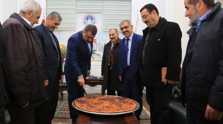 Başkan G&uuml;rkan: &ldquo;battalgazi Belediyesi, T&uuml;rkiye&rsquo;de A&ccedil;ık Ara &Ouml;ndedir&rdquo;