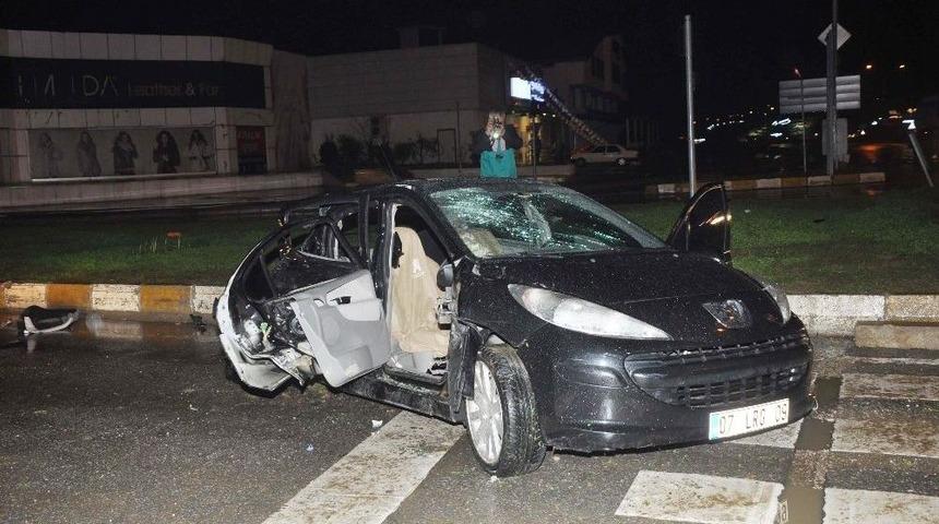 Trafik Kazasında Yaralanan Kadın Yaşam M&uuml;cadelesini Kaybetti