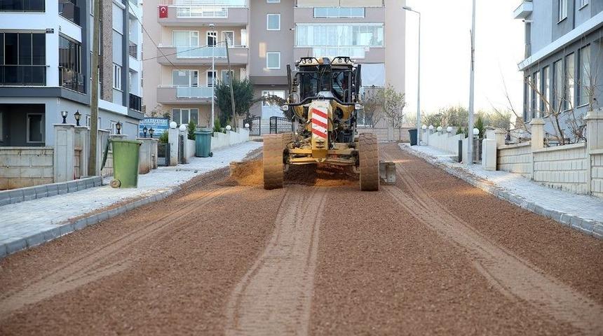 1200 Evler Mahallesi&rsquo;nde Yeni Yollar Yapılıyor
