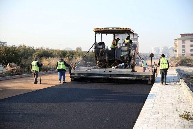 1200 Evler Mahallesi’nde Yeni Yollar Yapılıyor