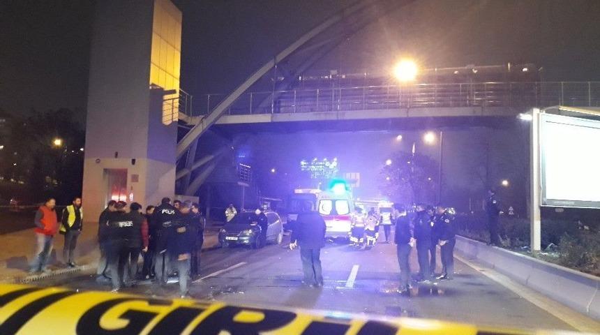 Başkent&rsquo;te Zincirleme Trafik Kazası: 2 &Ouml;l&uuml;, 2 Yaralı