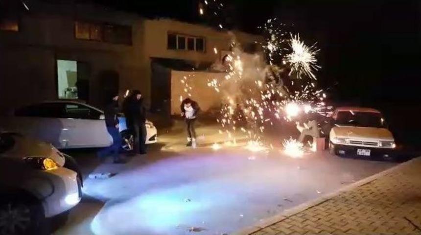 Eğlenmek İ&ccedil;in Havai Fişek Patlattılar, B&uuml;y&uuml;k Tehlike Atlattılar