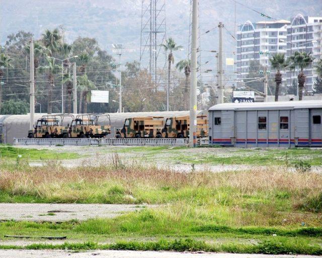 Hatay’da Askeri Sevkiyat