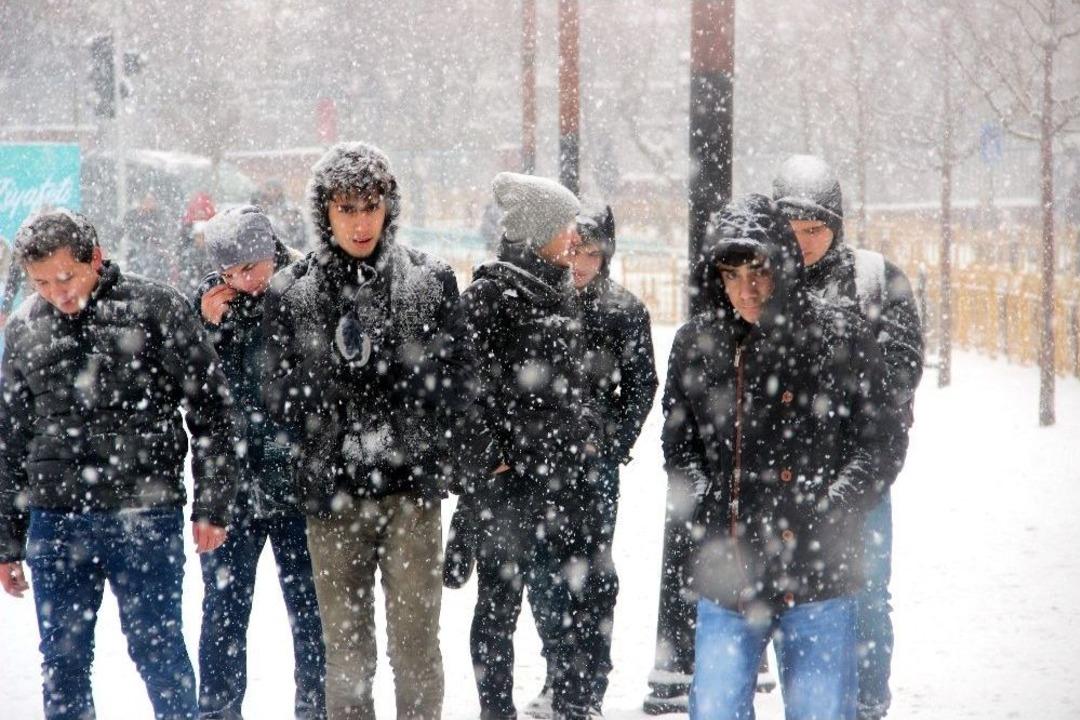 Doğu&rsquo;da Kar Ve Tipi