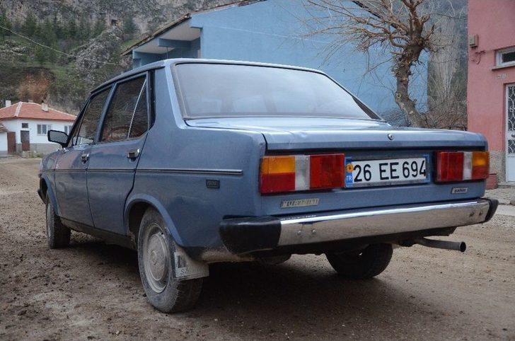 41 Yıllık Yol Arkadaşından Ayrılamıyor G5