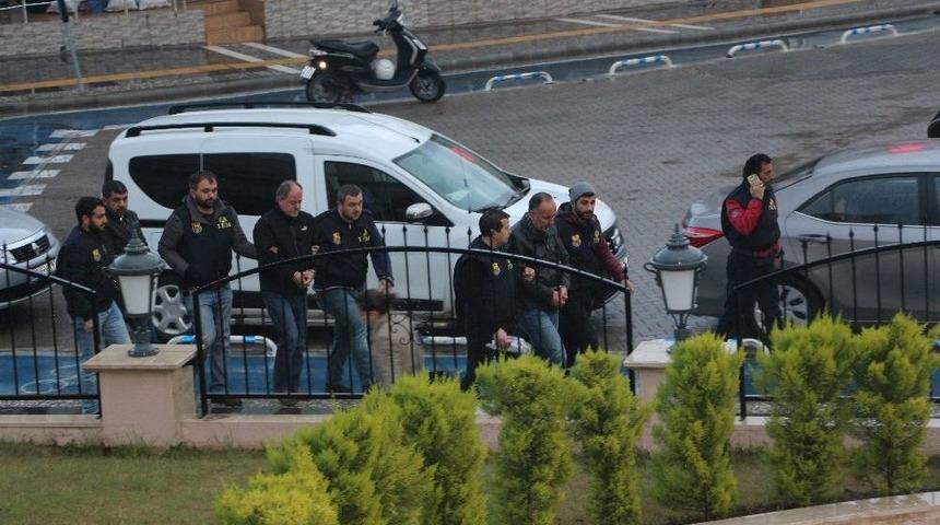 Yurt Dışına Ka&ccedil;maya &Ccedil;alışan 5 Fet&ouml;&rsquo;c&uuml; Yakalandı