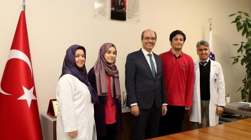 İhlas Koleji &Ouml;ğrencileri, Eyp Ve Mun Konferanslarında T&uuml;rkiye&rsquo;yi Temsil Edecek