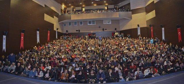 Maltepe Kültür Sanata Doydu