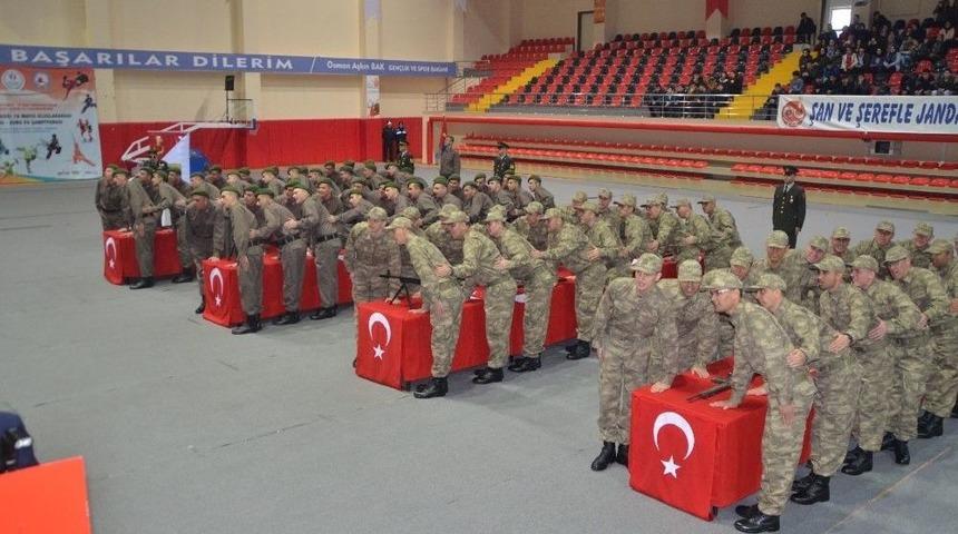 Kısa D&ouml;nem Erler Yemin Etti