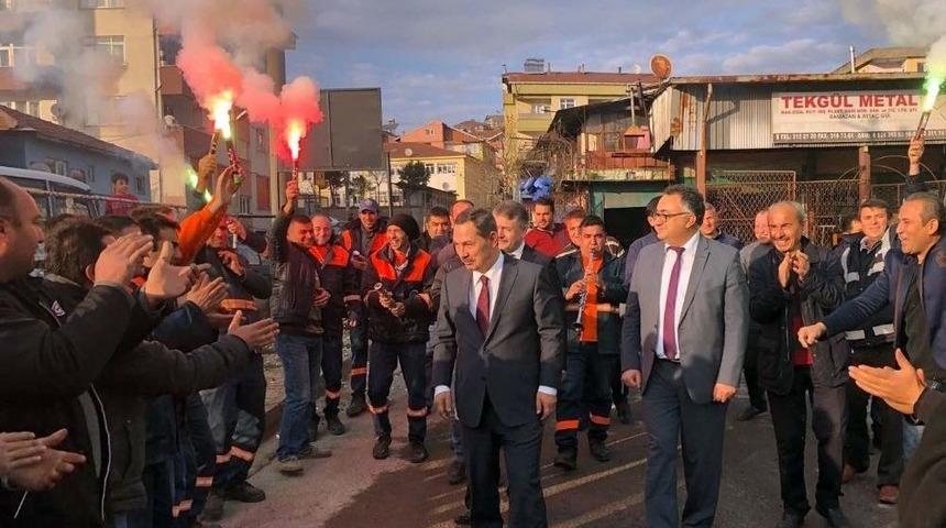 Başkan Uysal, Kadroya Alınan Taşeron İş&ccedil;ilerle Buluştu