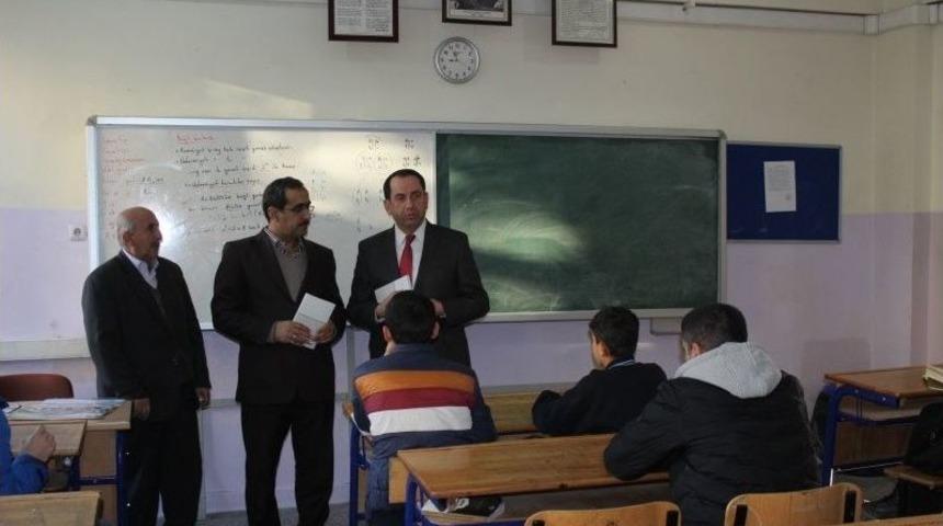 Kitap Okuma Projesine Destek