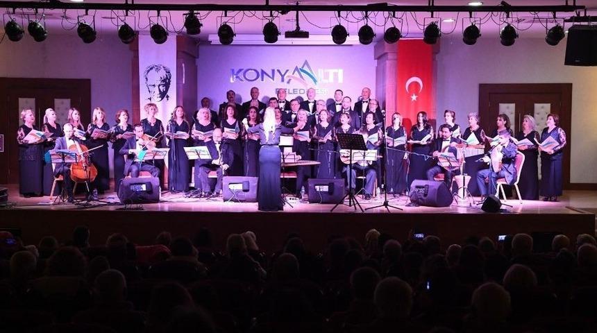 Konyaaltı Belediyesi Tsm Korosu&rsquo;ndan Konser