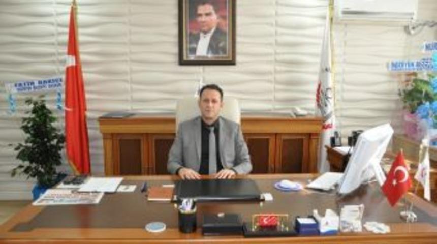 Yeni İl&ccedil;e Milli Eğitim M&uuml;d&uuml;r&uuml; &Ccedil;etinkaya G&ouml;revine Başladı