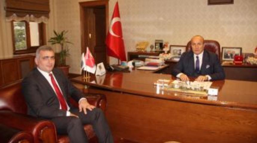 Yeni Orman M&uuml;d&uuml;r&uuml; Kalaycı,başkan Arslan&rsquo;ı Ziyaret Etti