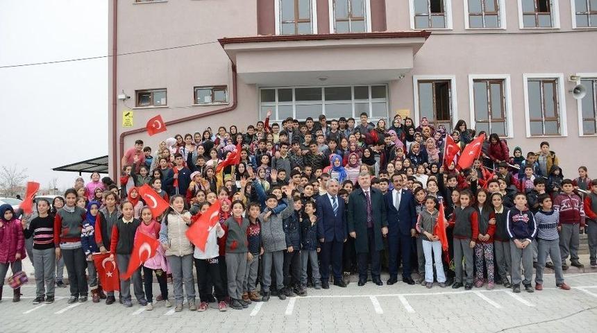 Aky&uuml;rek: &ldquo;&ccedil;ocuklarımızın Milli Ve Manevi Değerlere Bağlı Yetişmesi İ&ccedil;in &Ccedil;alışıyoruz&rdquo;