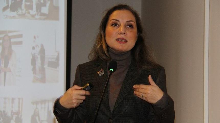 D&uuml;zce &Uuml;niversitesi B&uuml;y&uuml;meye Devam Ediyor