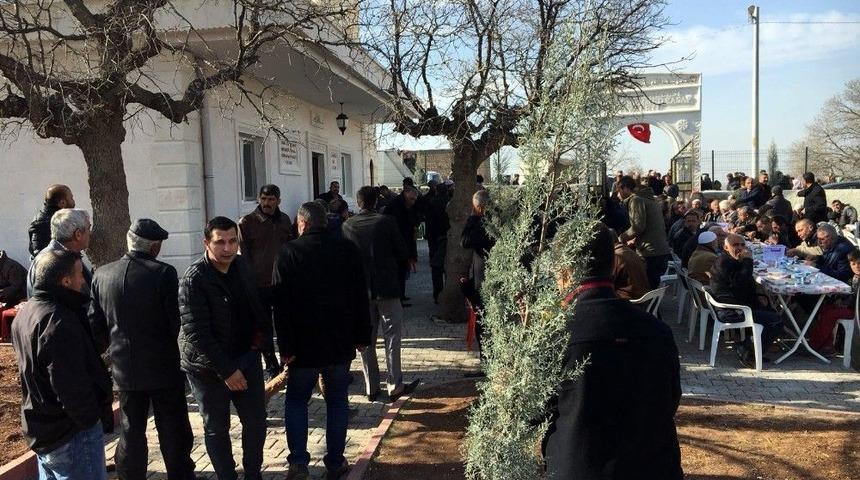 Midyat Belediye Başkanı Şehmus Nasıroğlu Cami Yaptırdı