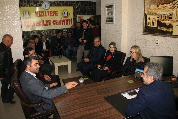 Bölünmez, Gazetecilerle Bir Araya Geldi G1