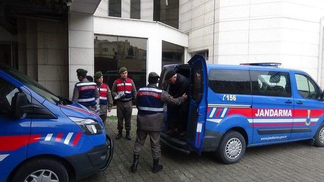 Pkk Operasyonunda Gözaltına Alınan 7 Kişi Adliyeye Sevk Edildi