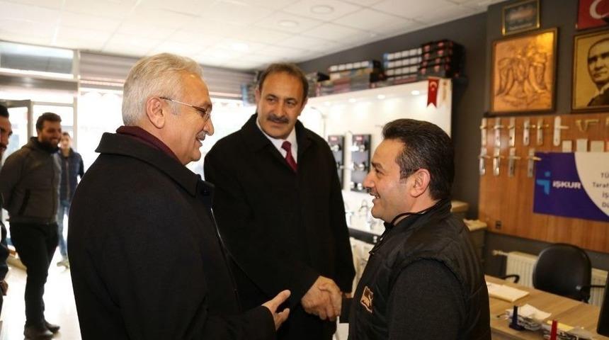 Başkan Başsoy&rsquo;dan Merkez &Ccedil;arşısı Esnafına Ziyaret