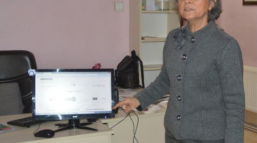 G&ouml;rme Engelliler Artık Kitapları Dinleyebilecek