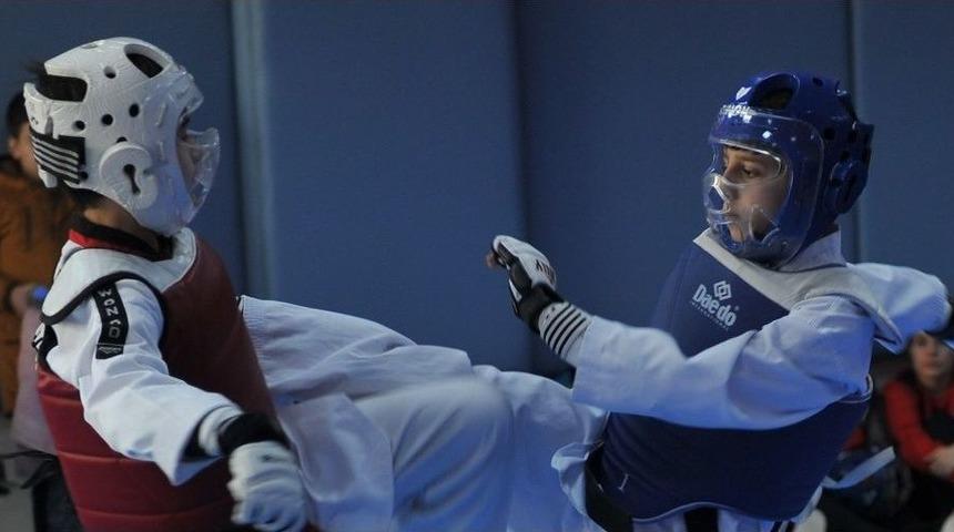 Trabzon Tekvando Yıldızlar-gen&ccedil;ler İl Birinciliğinde &Ouml;ğrencilerin Performansları B&uuml;y&uuml;ledi