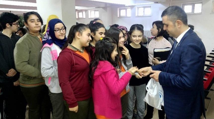 M&uuml;nc&uuml;be Cıngıllıoğlu Ortaokulu &Ouml;ğrencileri Verem İle İlgili Bilgilendirildi