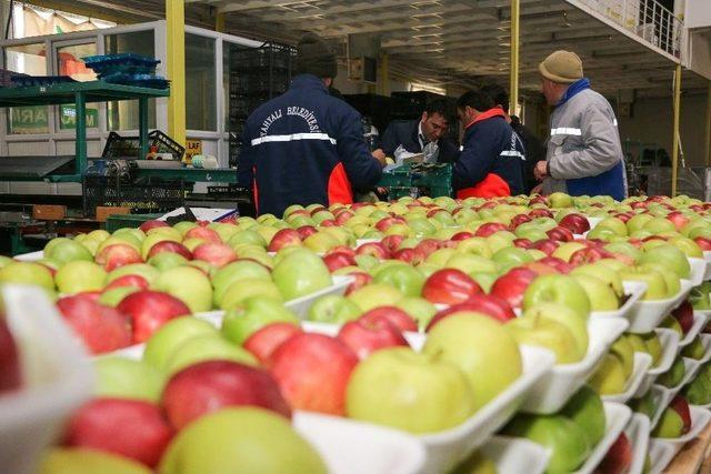 Yahyalı’nın Elması Türkiye Büyük Millet Meclisinde