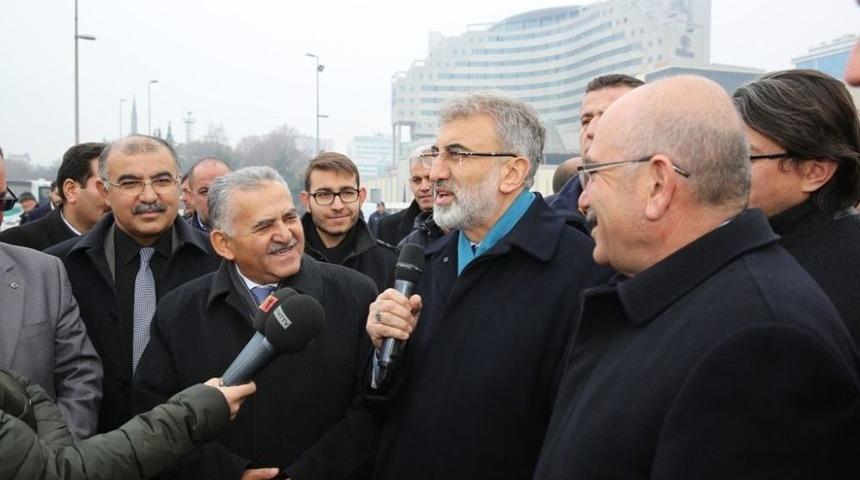 Melikgazi Belediyesi 9 Adet Hizmet Aracını Tanıttı