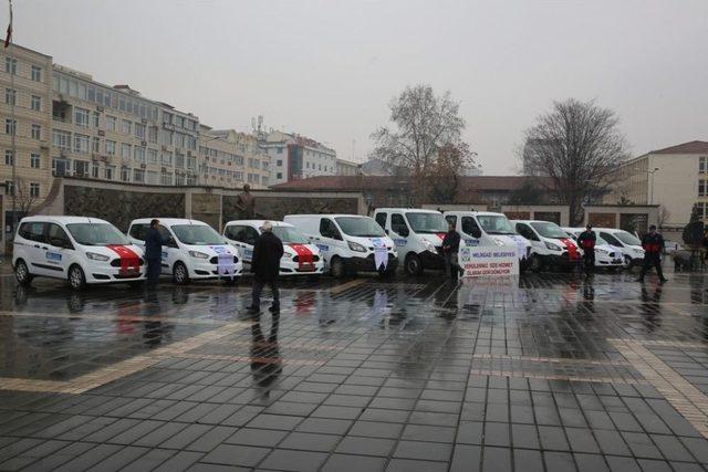 Melikgazi Belediyesi 9 Adet Hizmet Aracını Tanıttı