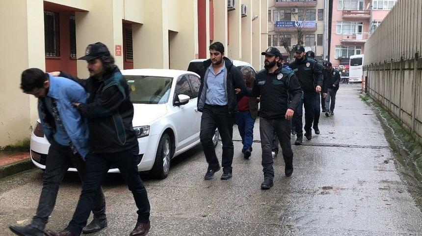 Uyuşturucu Tacirleri Adliyeye Sevk Edildi