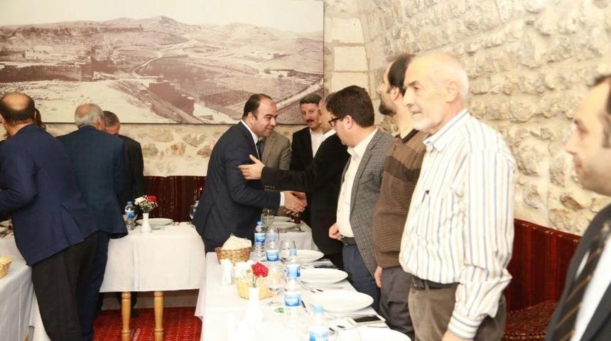 Başkan &Ccedil;ift&ccedil;i Kent Konseyinin Toplantısına Katıldı