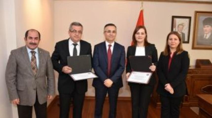 Karab&uuml;k&rsquo;te 2 Kuruma Erişilebilirlik Belgesi Verildi