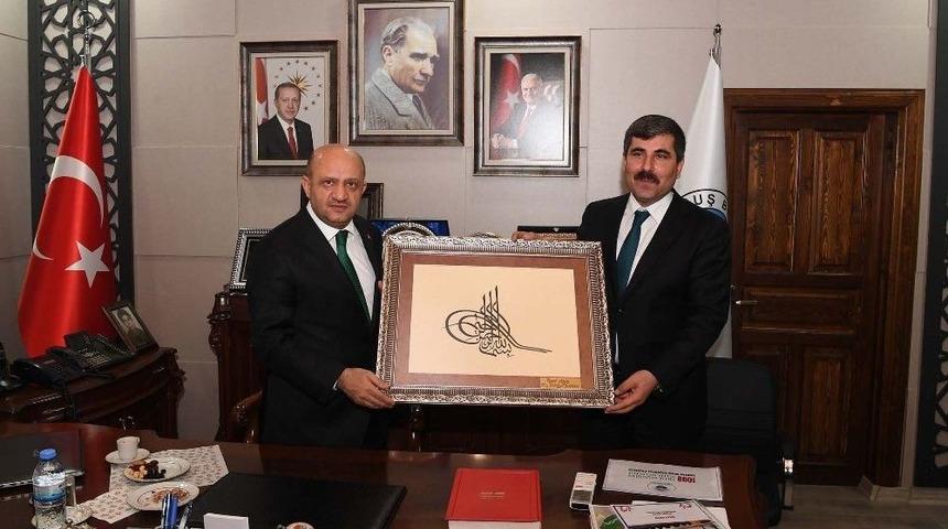 Başbakan Yardımcısı Işık, Muş Belediyesini Ziyaret Etti