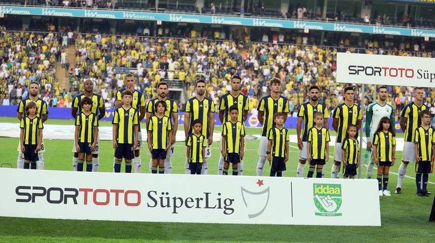 Borussia Dortmund'un Eljif Elmas için Ocak ayında astronomik bir teklif yapacağı iddia edildi